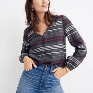 MADEWELL V NECK BUTTON DOWN SHIRT